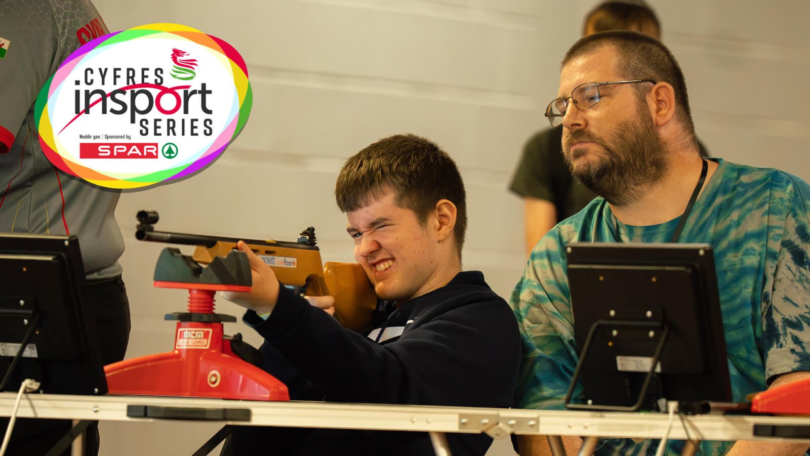 A young man tries para shooting using laser rifles at insport Series: Swansea 2026