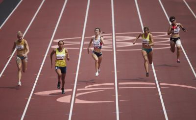 Olivia Breen competing in the T38 100m heats at the Paralympic Games in Tokyo 2020